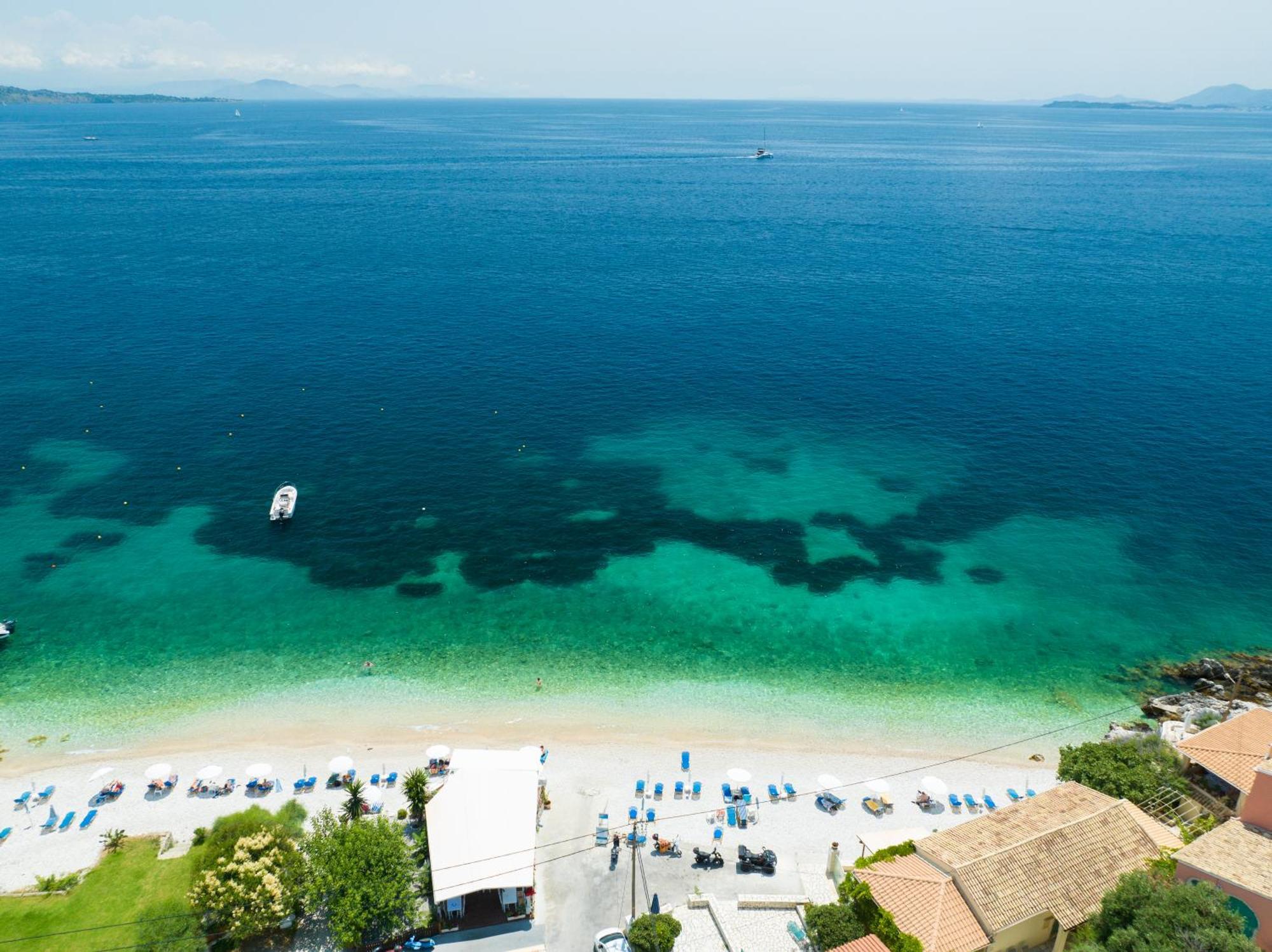 Beach Villa Aetos Kaminaki Nissaki Ниссаки Экстерьер фото